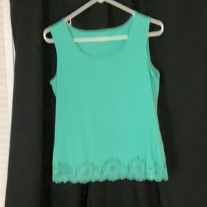 Sleeveless Green Lace Hem Top